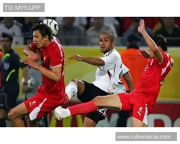 足球明星踢法全解析图集展示不同风格与技巧的精彩瞬间