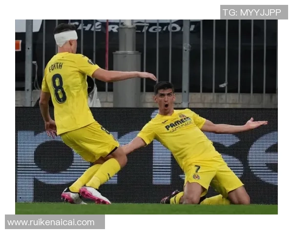 足球明星滑跪集锦视频展现激情与荣耀的瞬间回顾