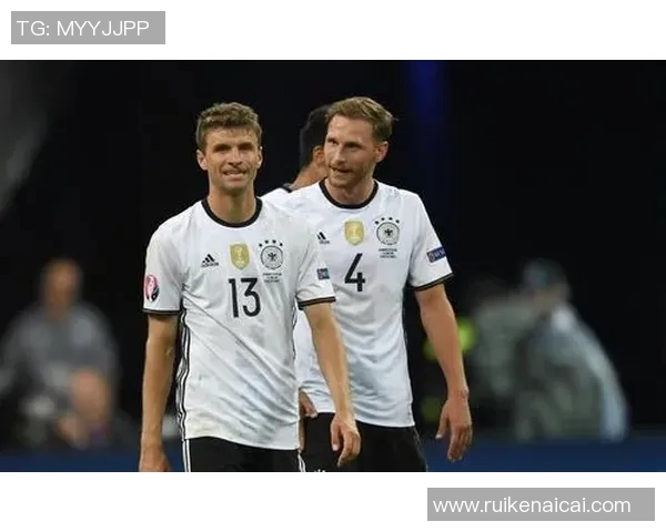 2016年欧洲杯小组赛德国队与波兰队激战成平局精彩回顾